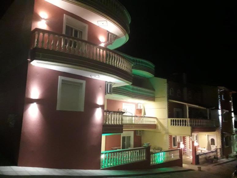 Aparthotel Petros House à Sarti Extérieur photo